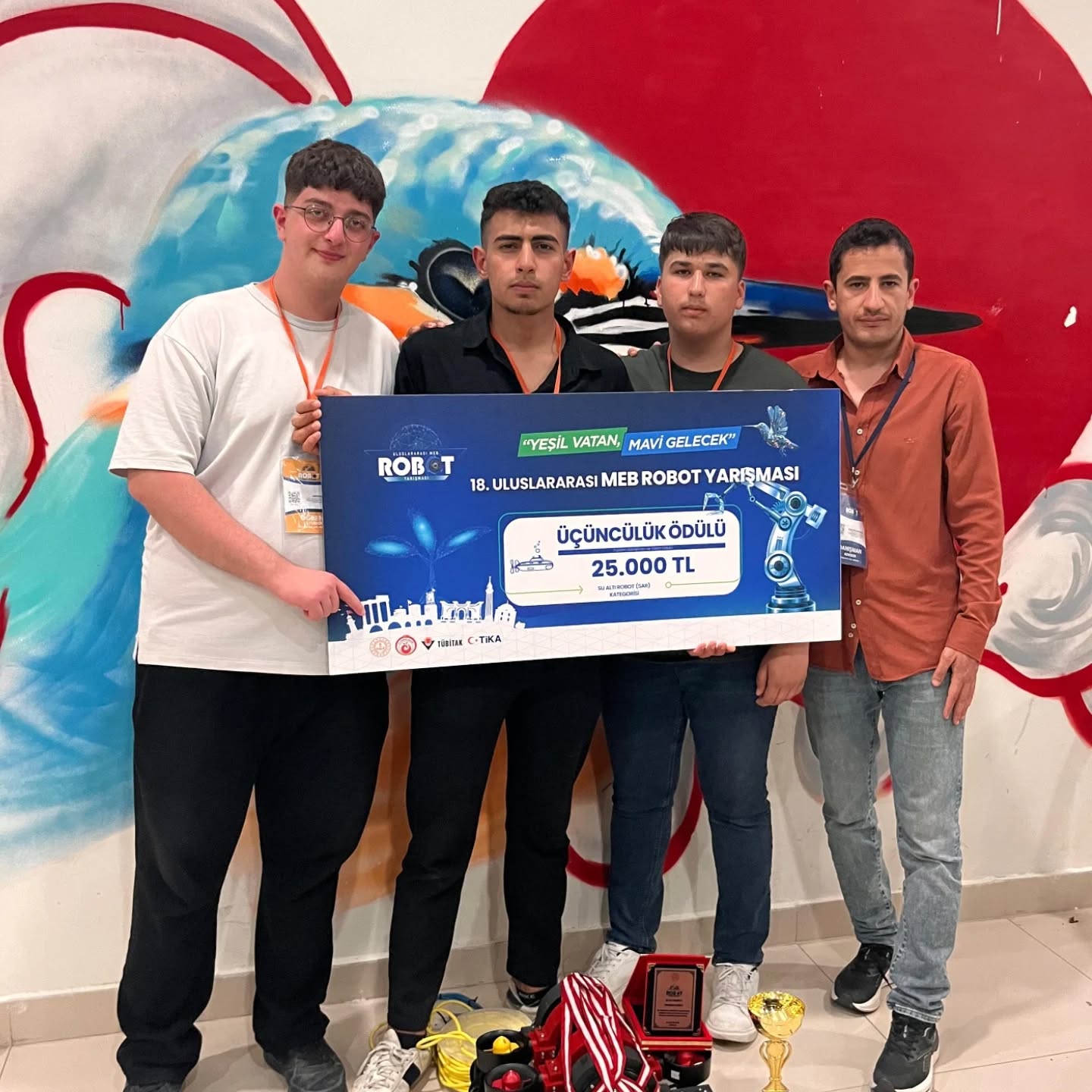 18. Uluslararası MEB Robot Yarışması Su Altı Robotu (SAR) kategorisinde öğrencilerimiz “NAUTİLUS” ile üçüncü olmuştur.… (Instagram paylaşımından görsel)