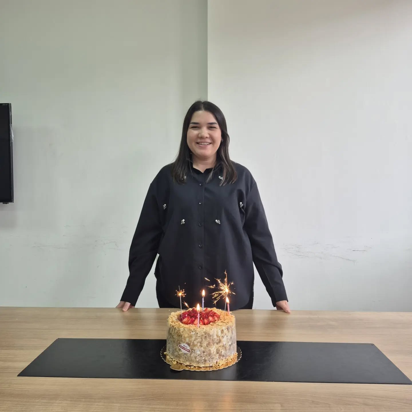 Sevgili Melike Özcelep Öğretmenimiz, (Instagram paylaşımından görsel)
