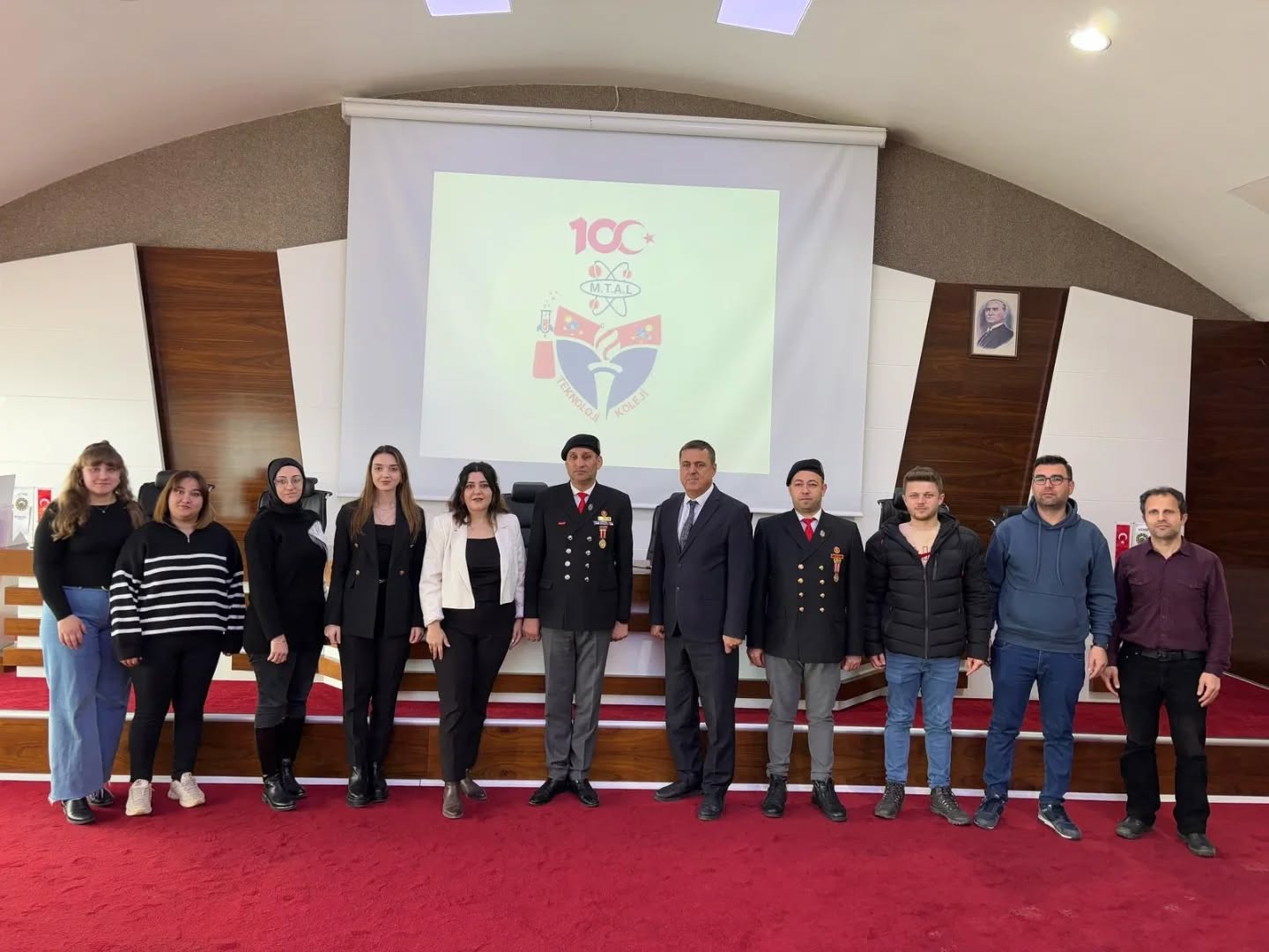 Türkiye Harp Malülü Gaziler Şehit Dul ve Yetimler Derneği Afyonkarahisar Şube Başkanı İsmail Kumartaş'a 18 Mart… (Instagram paylaşımından görsel)