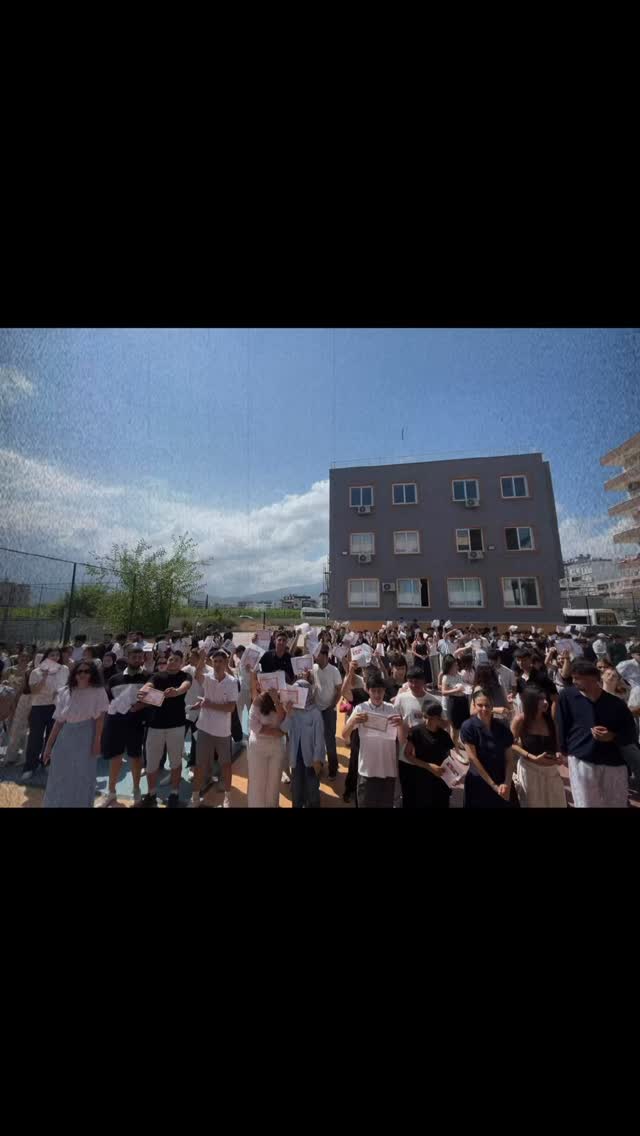 2025-2026 Eğitim-Öğretim Yılı Karne Törenimizden Kareler (Instagram paylaşımından görsel)
