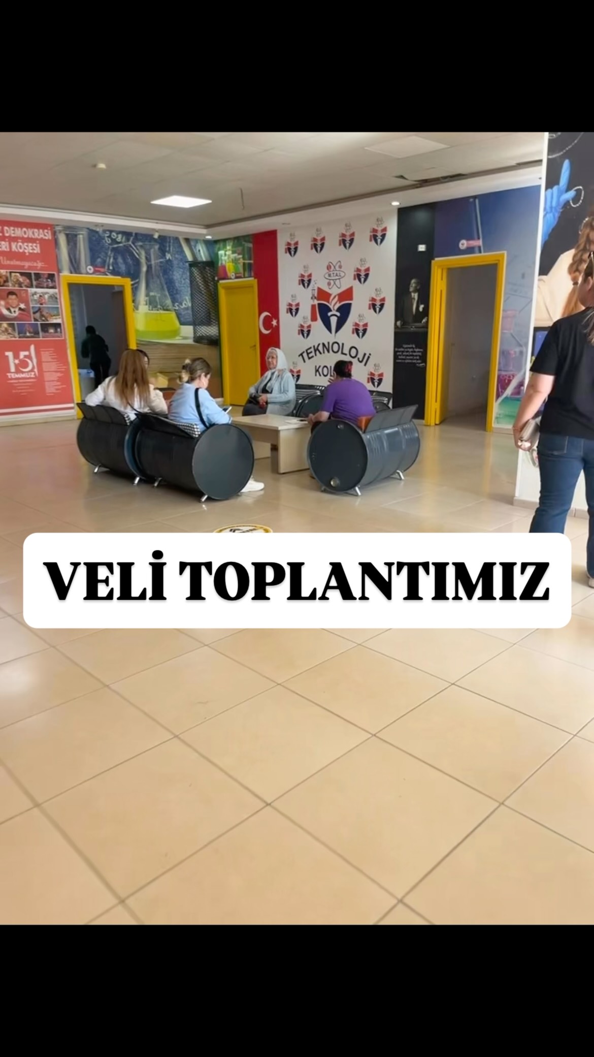 “Öğrencilerimizin akademik ve sosyal gelişim süreçlerini değerlendirmek amacıyla düzenlediğimiz birebir veli-öğretmen… (Instagram paylaşımından görsel)